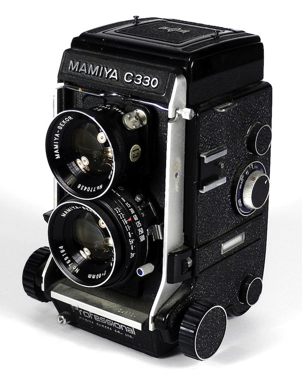 Mamiya C330 или C220 - единственная TLR со сменной оптикой Mamiya C330 или C220 - единственная TLR со сменной оптикой